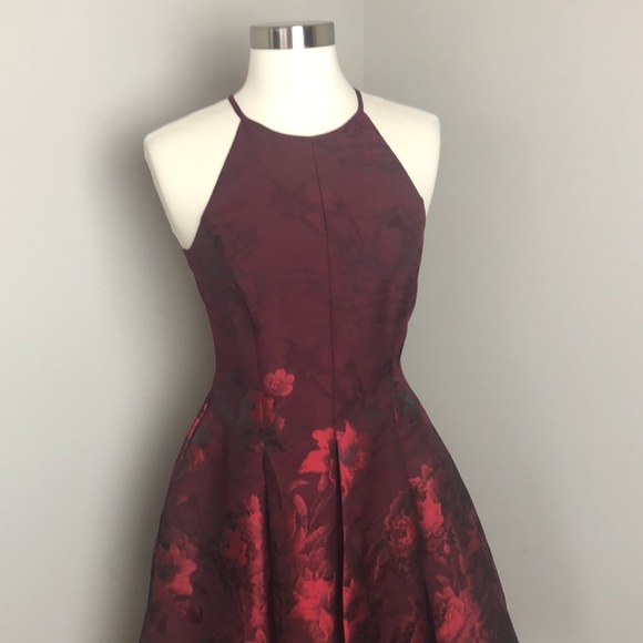 WHBM Burgundy Rose Jacquard Dress - Picture 3 of 10